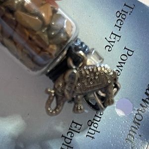 Tiger Eye Gemstone Elephant Bottle Necklace Charm Chip Stone Mini Strength NEW ❣